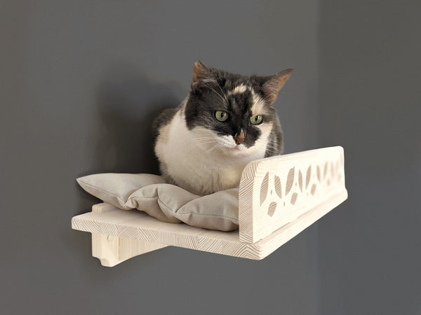 Pinewood Cat Bed Leaf Design, Size for all breeds, Modern Cat Funiture for all types of walls 2023, Cute Cat Perch