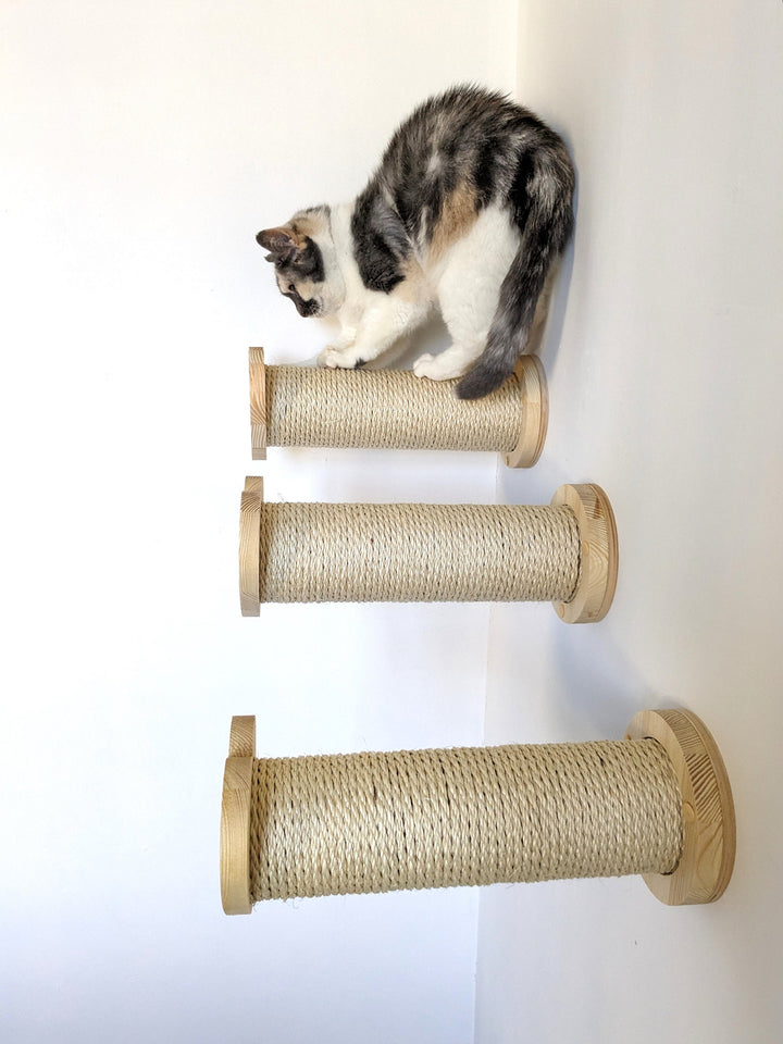 SET of 3 Scratching Post Cat Steps Heart Design, Cat Wall Furniture for Cats, Cat scratcher for Wall, Gift for Cats