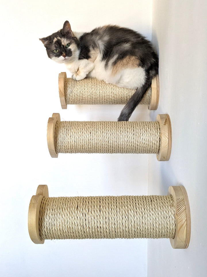 SET of 3 Scratching Post Cat Steps Heart Design, Cat Wall Furniture for Cats, Cat scratcher for Wall, Gift for Cats